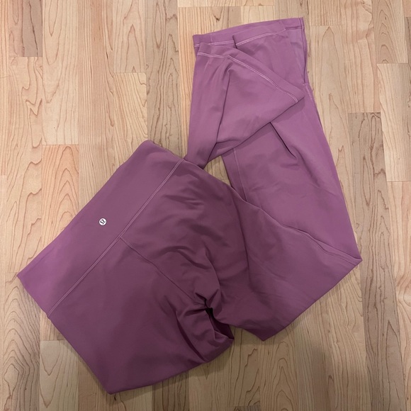 Lululemon Groove High-Rise Split Hem Legging Velvet Dust - Picture 4 of 4